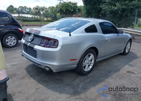 2013 Ford Mustang V6 z USA, uszkodzony, nr VIN 1ZVBP8AMXD5281458